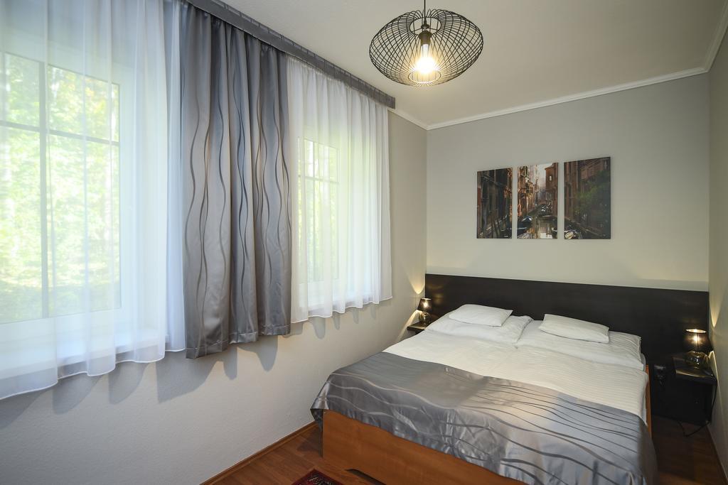 Salt Hill Apartmanok เอ็กแกร์ซาโลก ภายนอก รูปภาพ