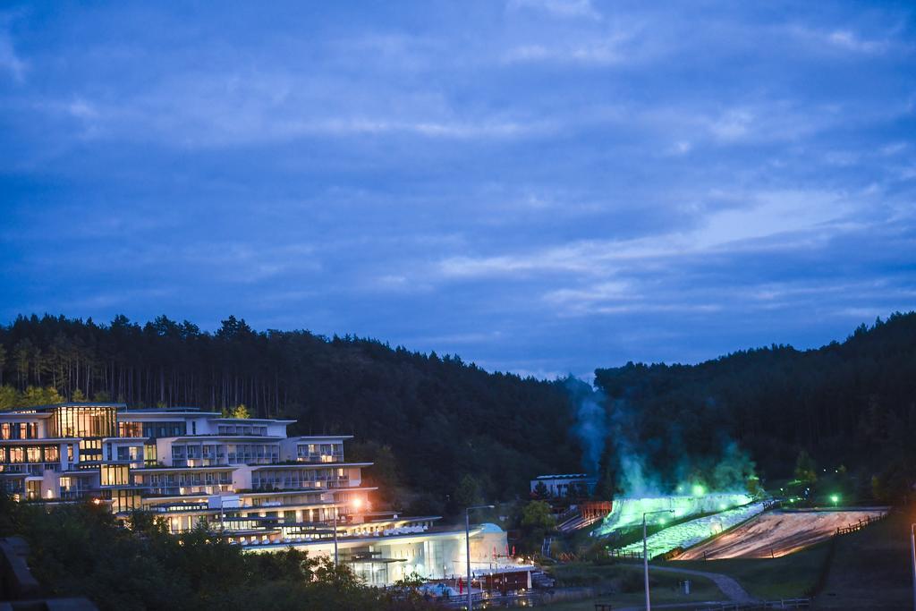 Salt Hill Apartmanok เอ็กแกร์ซาโลก ภายนอก รูปภาพ